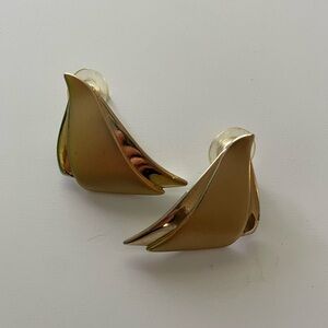 Vintage Gold Retro Earrings